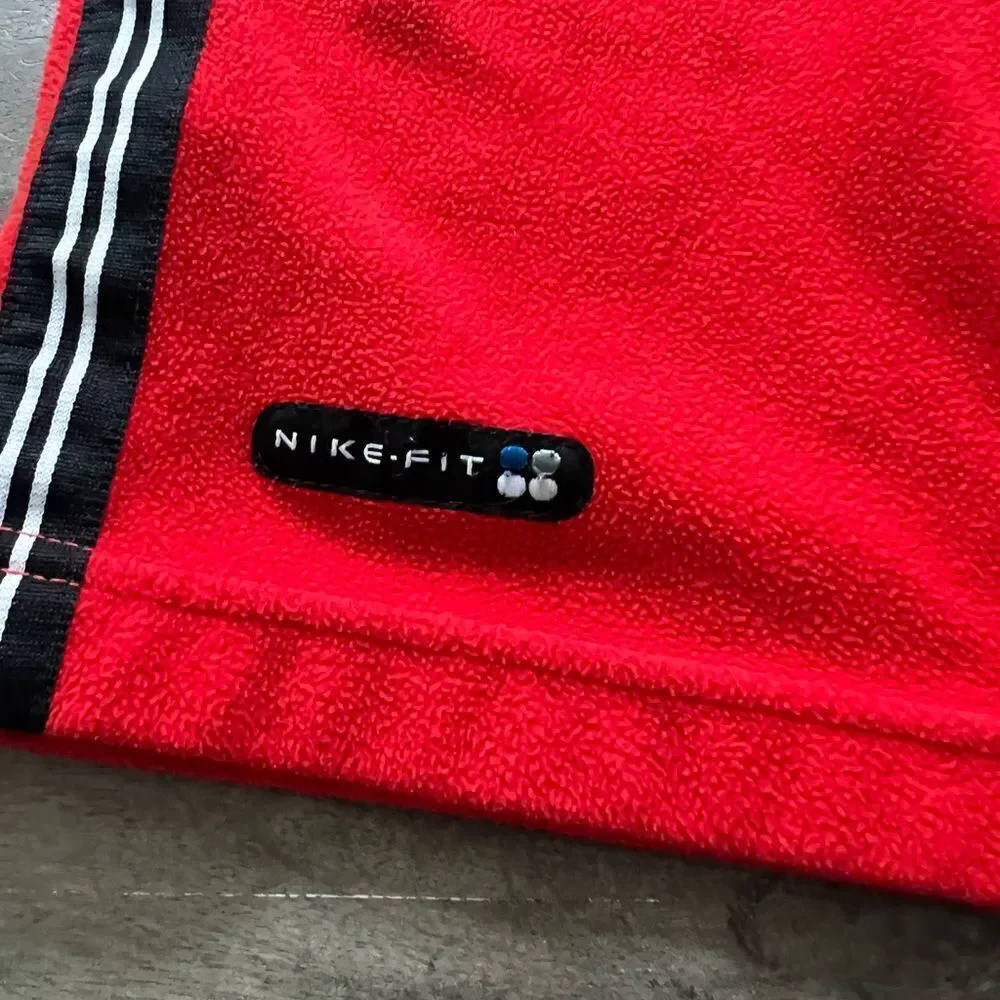 Vintage Y2K Nike mini swoosh Red Fleece Crewneck w black trim. Size L 14